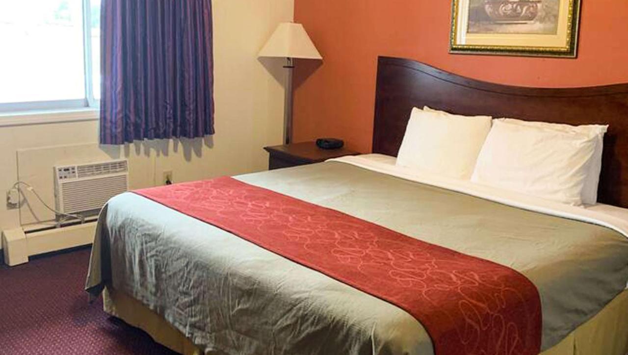 Rodeway Inn Manchester Bagian luar foto